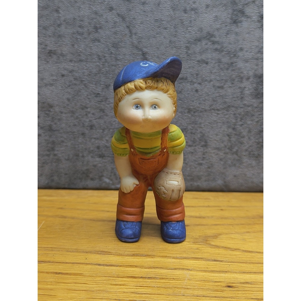 Cabbage Patch Kids Porcelain Figurine Boy Playing‎ Baseball 1984 Vintage